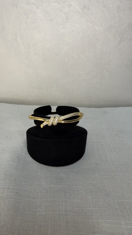 اسوارة كارتير مسمار لف