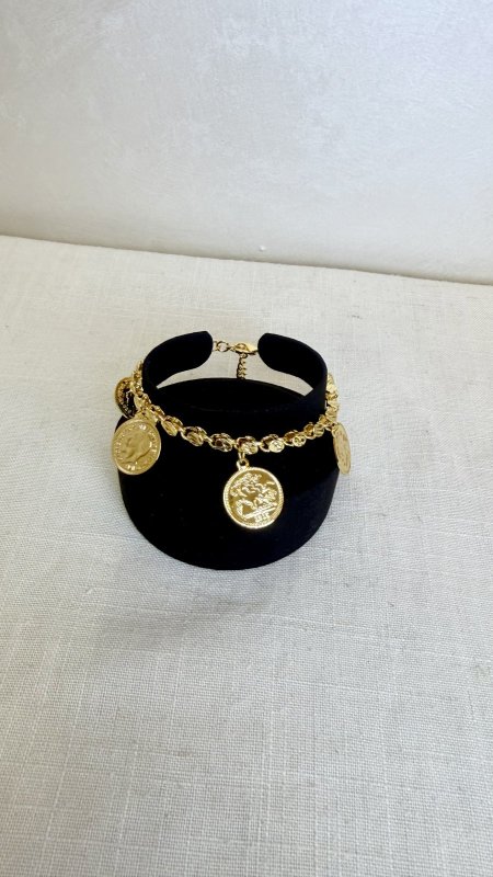 اسوارة ليرات حلبي