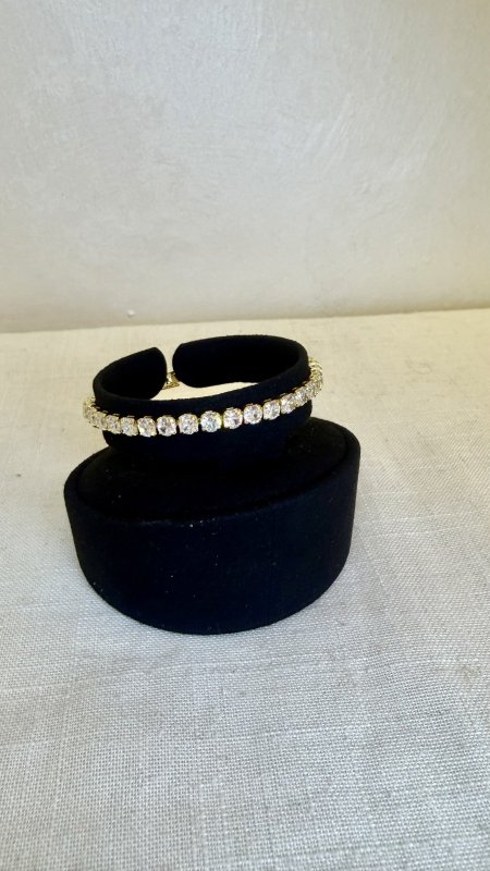 اسوارة تنس ذهبي نمرة ٣