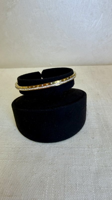 اسوارة Louis vuitton زركون