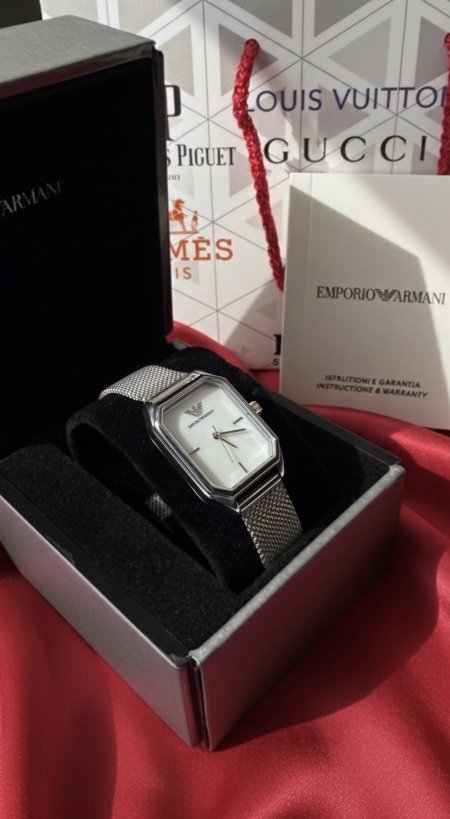 ساعة Emporio Armani