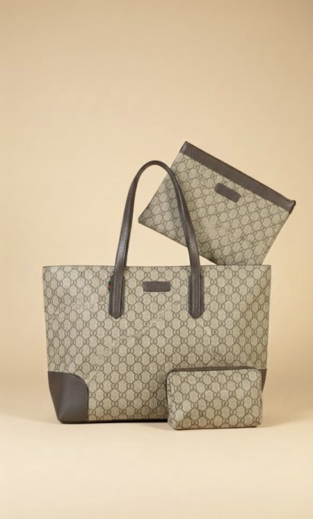 شنطة Gucci حجم كبير